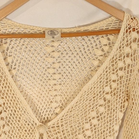 Sexy Boho Concert Festival Crochet Top Vintage Style one button Flowy sleeve - Picture 3 of 11